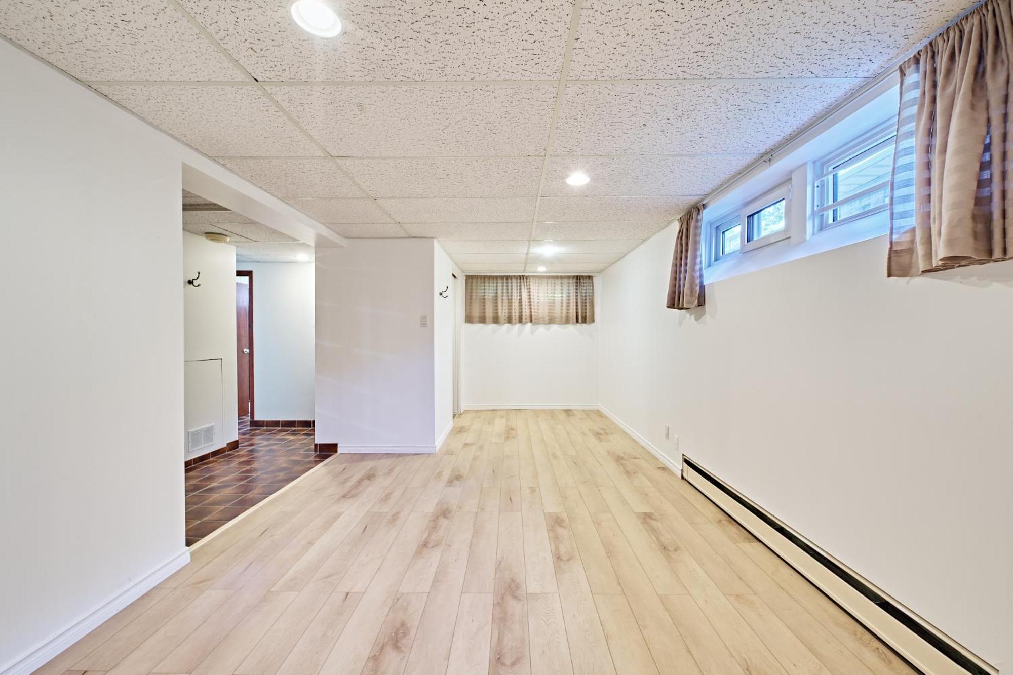 Chinook Executive House Villa Calgary Exterior photo